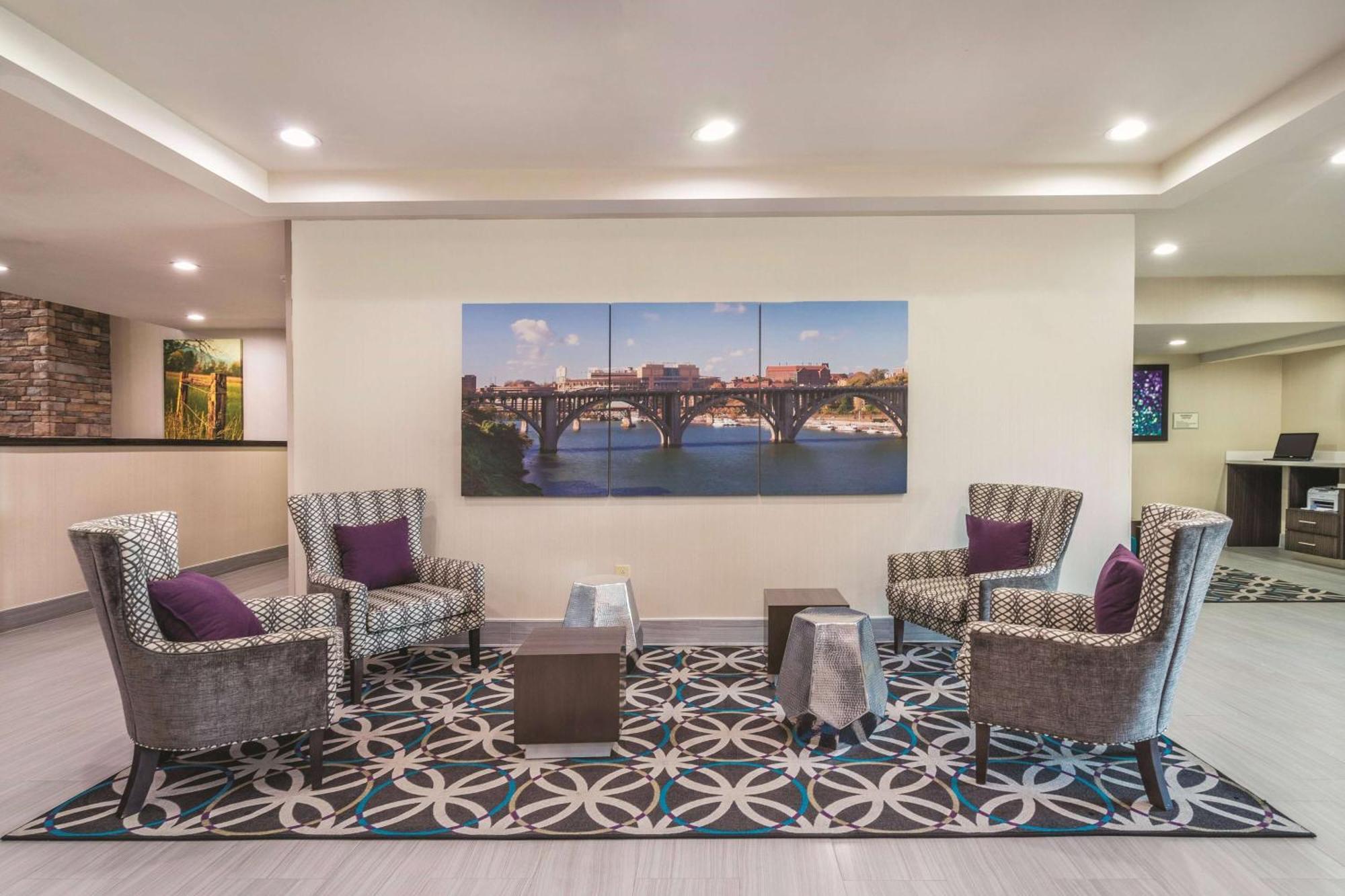 Hotel La Quinta By Wyndham Loudon Extérieur photo